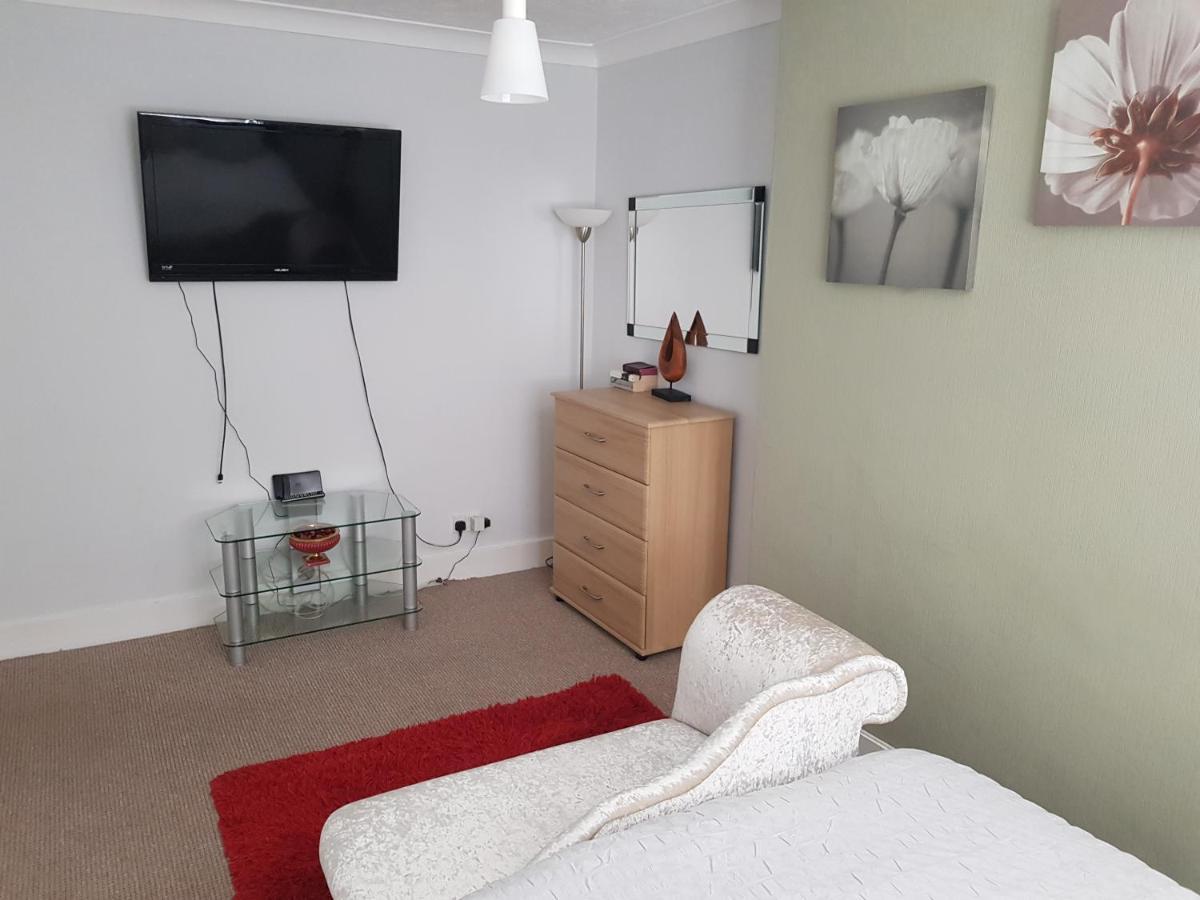 Parkview Apartment Eastbourne Bagian luar foto