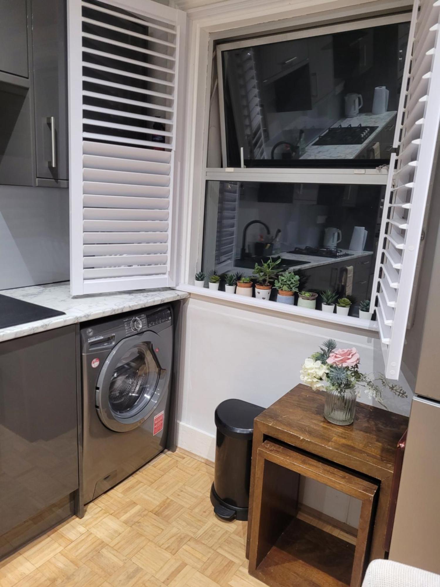 Parkview Apartment Eastbourne Bagian luar foto